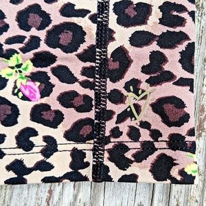 Betsey Johnson Cropped Athletic Leggings- size M